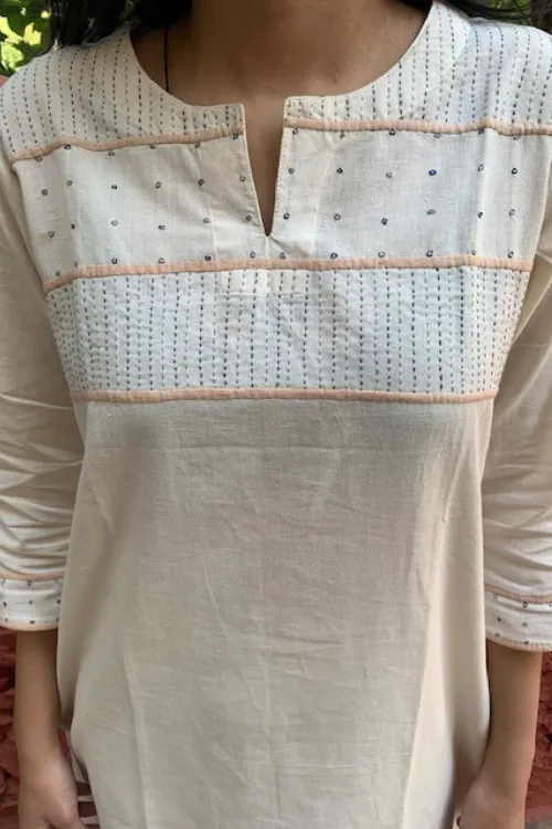 Sadhna 'Aagunch' White Applique And Tanka Work Long Handwoven Cotton Kurta